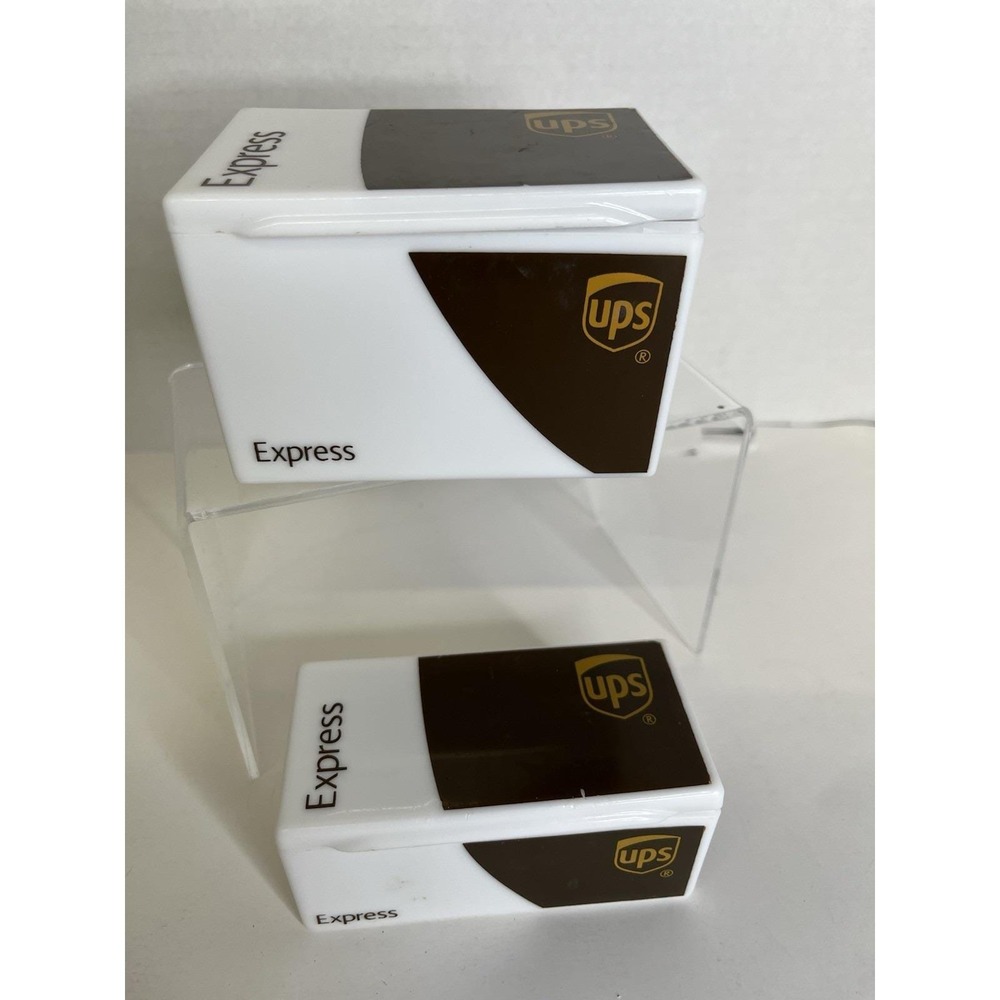 Radio‎ Flyer UPS Express Plastic Storage Boxes Trinkets 2 Pc w Lids